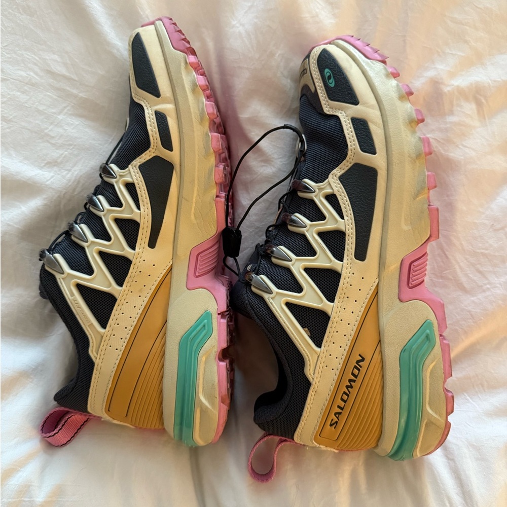Salomon Sneakers